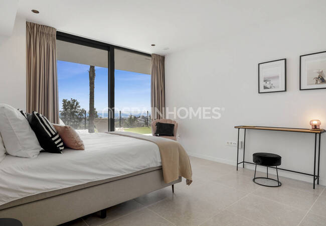 Villa Con Vistas Al Mar En Venta Con Piscina En Benahavís 26