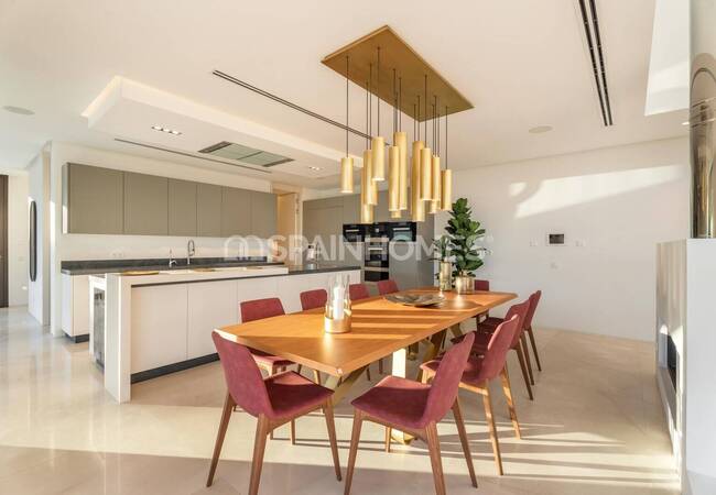 Villa De 5 Dormitorios Cerca Del Puerto Deportivo En Benahavís 19