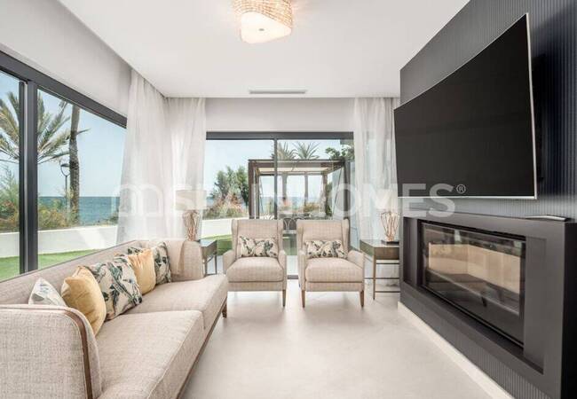 Casa Adosada Frente Al Mar Con Las Mejores Comodidades En Estepona 10