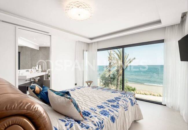 Casa Adosada Frente Al Mar Con Las Mejores Comodidades En Estepona 16