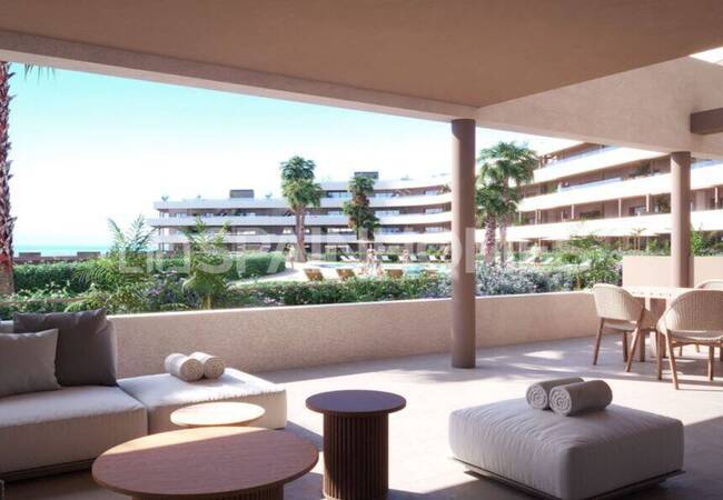 Sea View Apartments with Shared Pool and Gym in Manilva 8