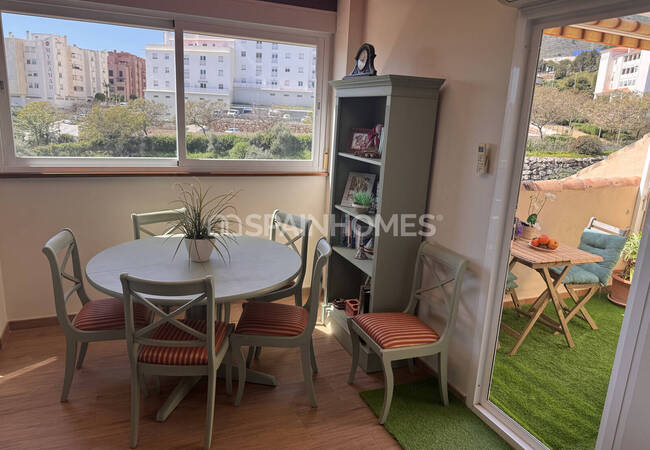 4-комнатная квартира с видом на море и бассейном в Бенальмадене 10