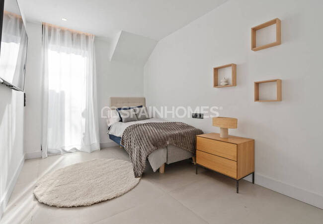 Spacious Apartments and Penthouses in Estepona El Paraíso 21