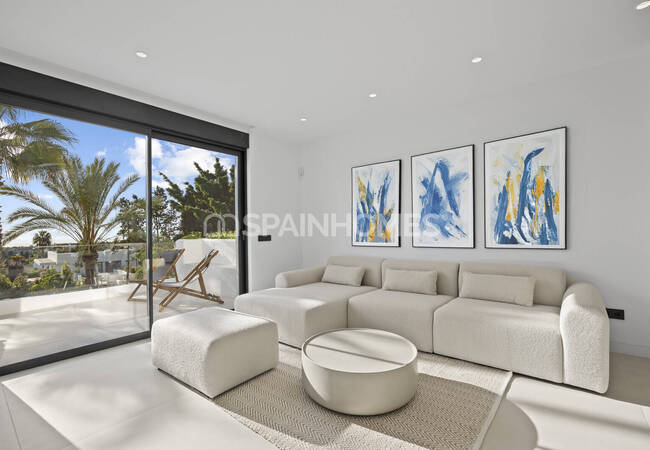 Spacious Apartments and Penthouses in Estepona El Paraíso 27