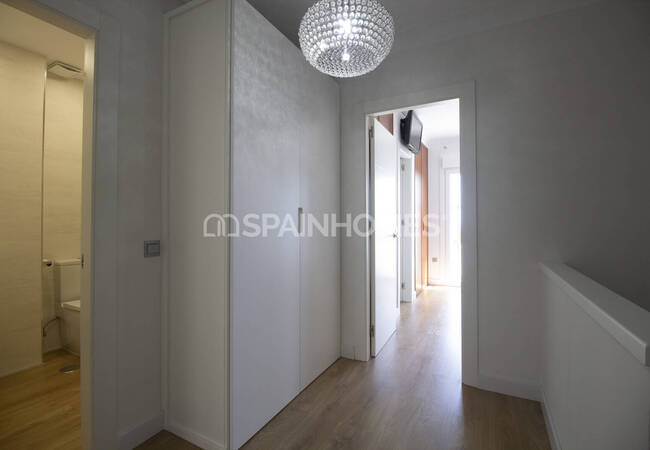 Sea View Townhouses with Shared Pool in Benalmádena 37