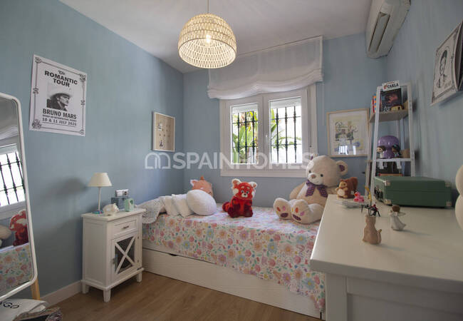 Sea View Townhouses with Shared Pool in Benalmádena 28