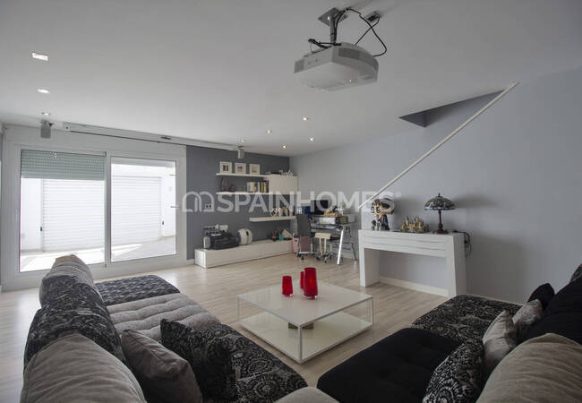 Sea View Townhouses with Shared Pool in Benalmádena 32