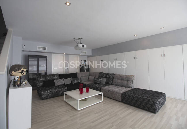 Sea View Townhouses with Shared Pool in Benalmádena 30