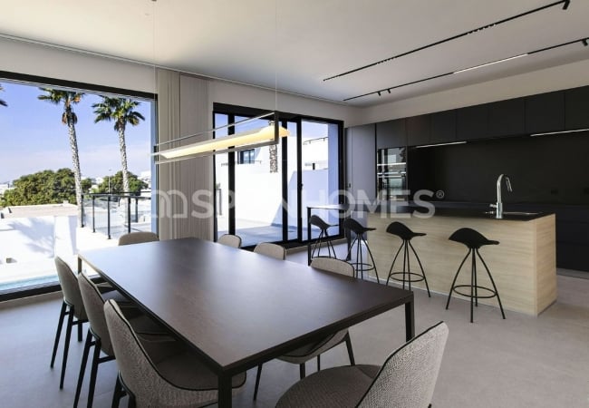 Chalet Independiente Con Diseño Elegante En Quesada Alicante 12