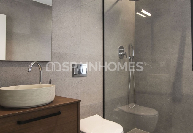 Chalet Independiente Con Diseño Elegante En Quesada Alicante 17