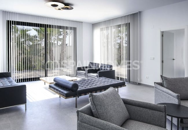 Chalet Independiente Con Diseño Elegante En Quesada Alicante 9