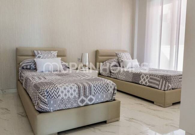 Nouvelles Villas Type Bungalow Avec Piscine À Orihuela Costa 13