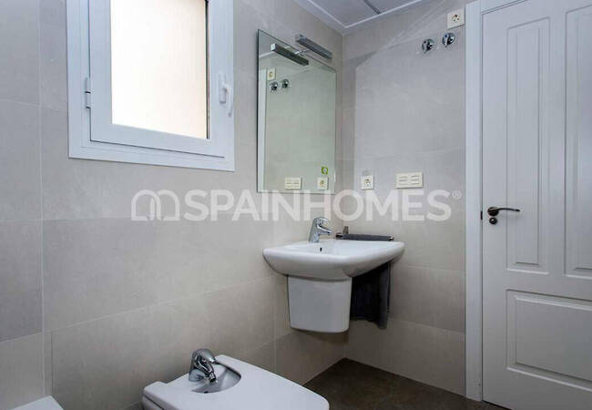 Amplios Adosados Listos Para Mudarse En El Centro 16