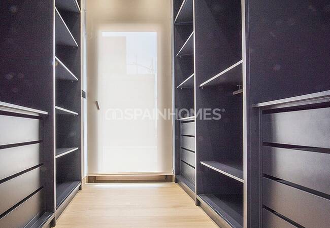 Finestrat Costa Blanca’da Deniz Manzaralı Modern Villalar 13