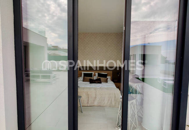 Alicante Polop'ta Sahile Yakın Deniz Manzaralı Müstakil Villalar 42