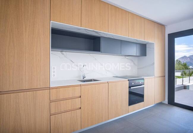 Detached Villas with Great Views Located Near Benidorm City. 17