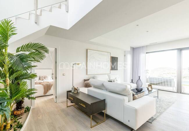 Alicante’de Sahile Yakın Müstakil Villalar 6