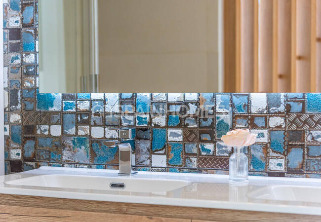 Современные Отдельные Виллы в Ориуэле с Бассейном и Солярием 40