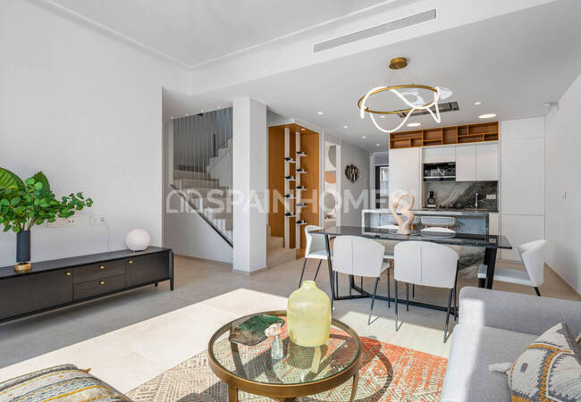 Современные Отдельные Виллы в Ориуэле с Бассейном и Солярием 19