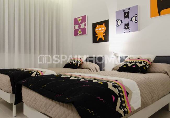 Отличные Виллы с Личным Садом и Бассейном в Ориуэле 24