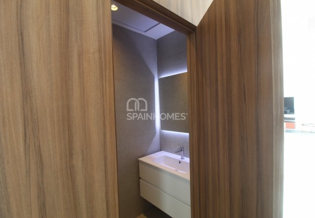 Costa Blanca'da Tam Donanımlı Satışa Hazır Villa 38