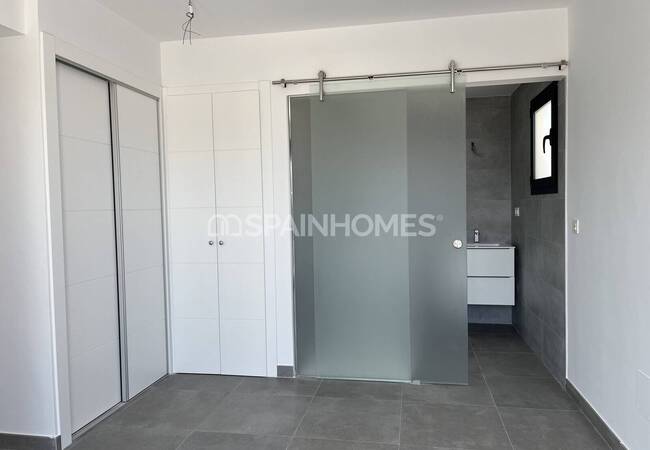 Semi-detached Houses with Private Pool in El Gran Alcant 12