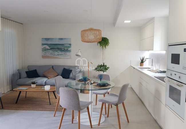 Ready to Move-in Apartments for Sale in Playa Flamenca