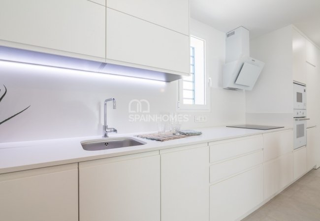 Ready to Move-in Apartments for Sale in Playa Flamenca