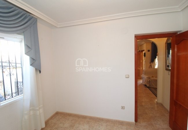 Дом в Средиземноморском Стиле на Продажу в Ориуэла-Коста 37