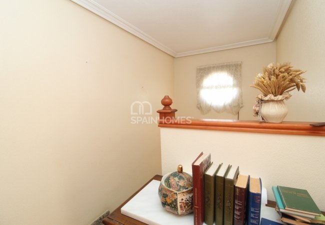 Дом в Средиземноморском Стиле на Продажу в Ориуэла-Коста 24