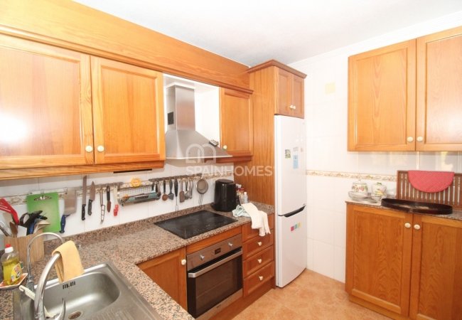 Torrevieja Costa Blanca'da Pembe Göl Yakınında Satılık Ev 20