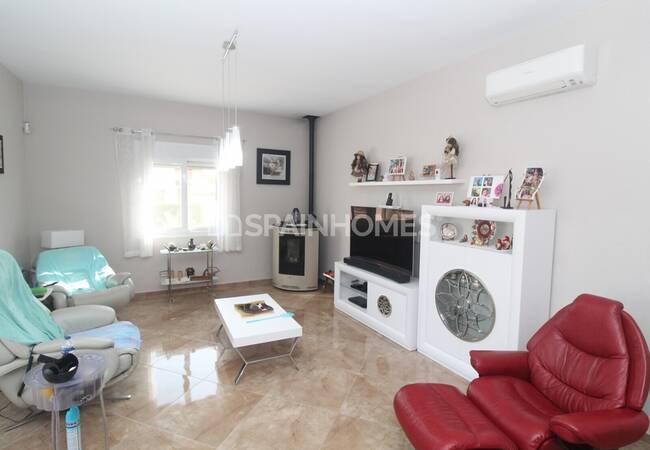 Villa En Perfecto Estado En Una Gran Parcela En Alicante 16