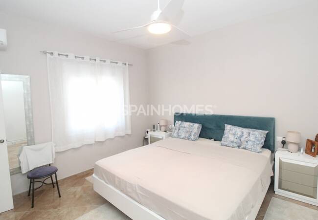 Villa En Perfecto Estado En Una Gran Parcela En Alicante 32
