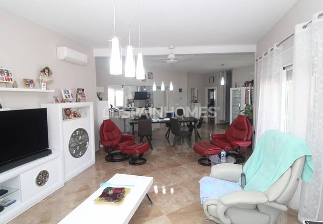 Villa En Perfecto Estado En Una Gran Parcela En Alicante 17