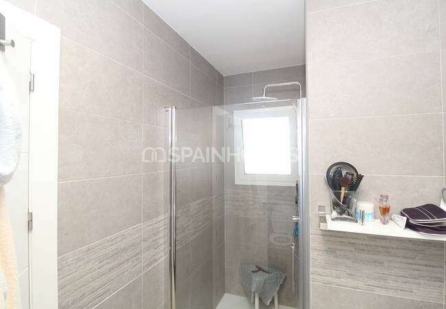 Villa En Perfecto Estado En Una Gran Parcela En Alicante 36