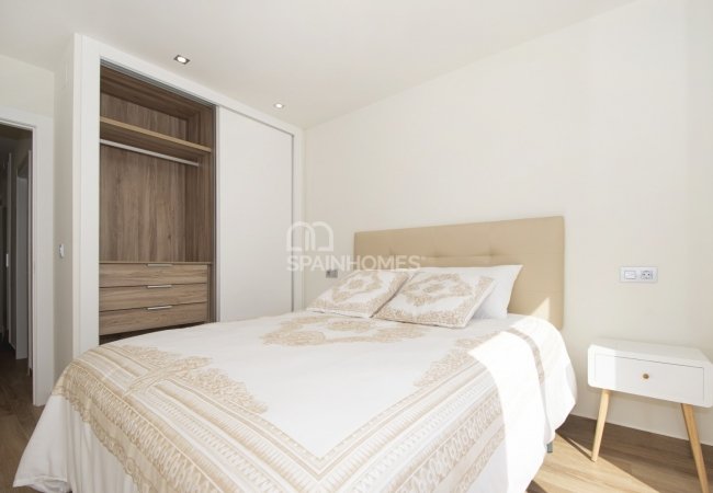 Single Storey Villa with Private Pool in Los Montesinos 28