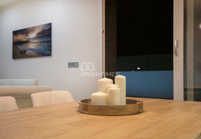 Single Storey Villa with Private Pool in Los Montesinos 19