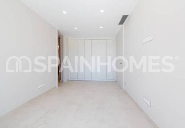 Alicante Benidorm'da Yüzme Havuzlu ve Teraslı Lüks Daireler 14