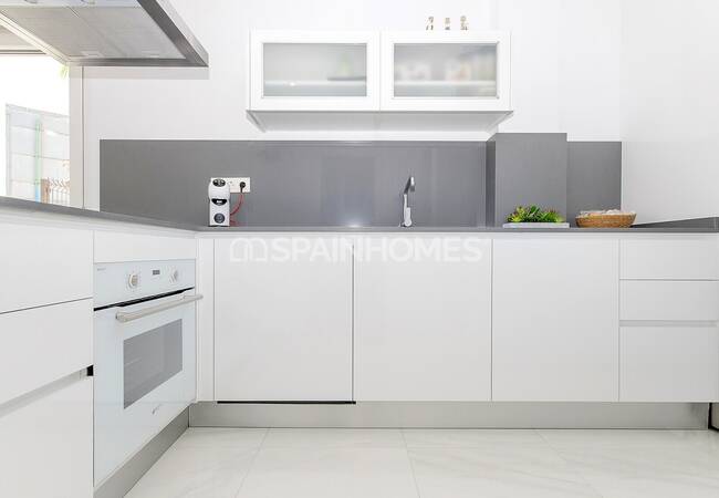 Adosados En Complejo Con Estilo En Torrevieja Alicante 11