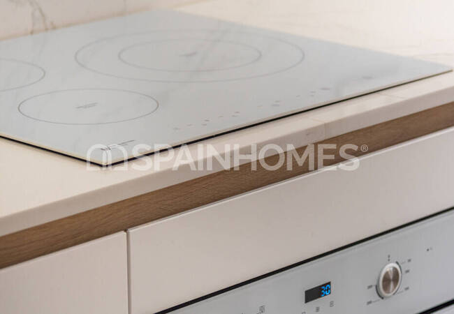 Alicante Torrevieja'da Havuzlu Site İçinde Modern Daireler 21