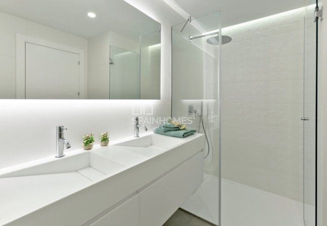 Well Designed House in Sought After Area of Benitachell 15