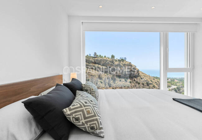 Elegant Property with Private Pool in Altea Alicante 25