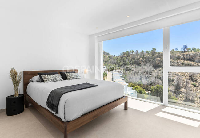 Elegant Property with Private Pool in Altea Alicante 32