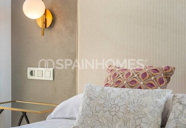Nybyggda Hus Med Samtida Design I La Herrada 26
