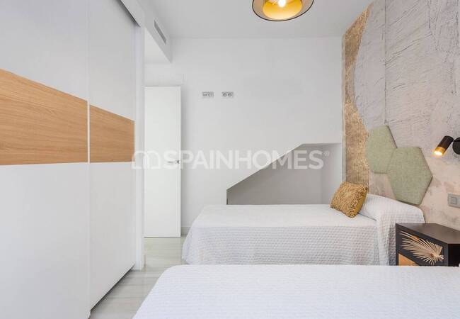 Nybyggda Hus Med Samtida Design I La Herrada 32