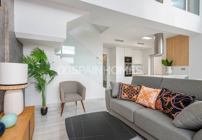 Nybyggda Hus Med Samtida Design I La Herrada 15