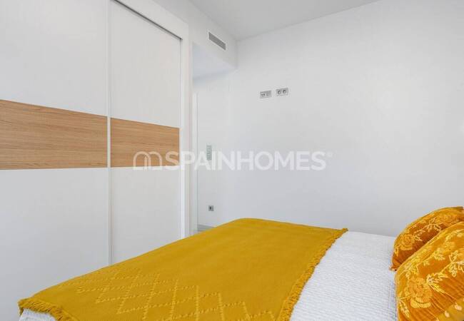 Nybyggda Hus Med Samtida Design I La Herrada 27