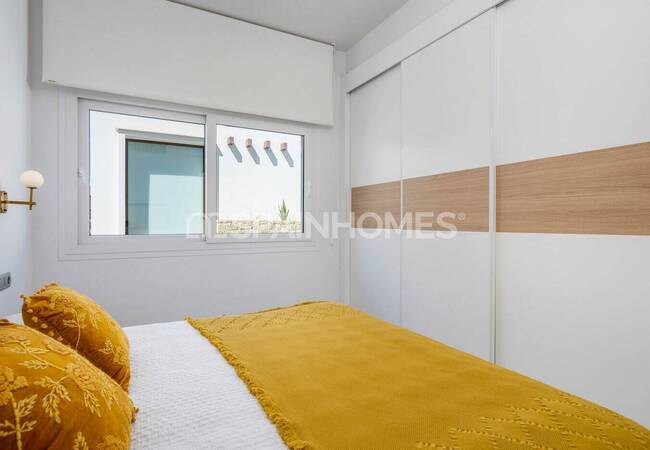 Nybyggda Hus Med Samtida Design I La Herrada 29
