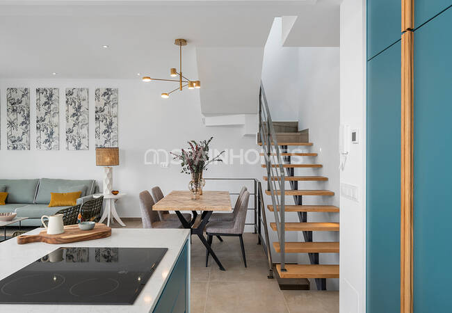 Orihuela Dolores'te Çağdaş Tasarımlı Havuzlu Villalar 30