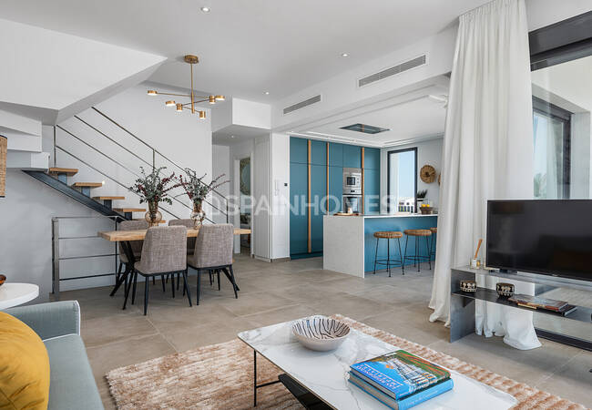 Orihuela Dolores'te Çağdaş Tasarımlı Havuzlu Villalar 32